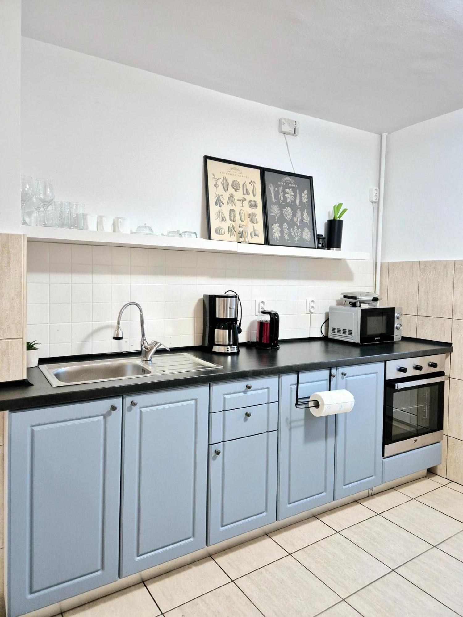 Tranquil Unirii Residence - Elegant & Spacious Living With Parking Steps From Parliament Bucharest Luaran gambar